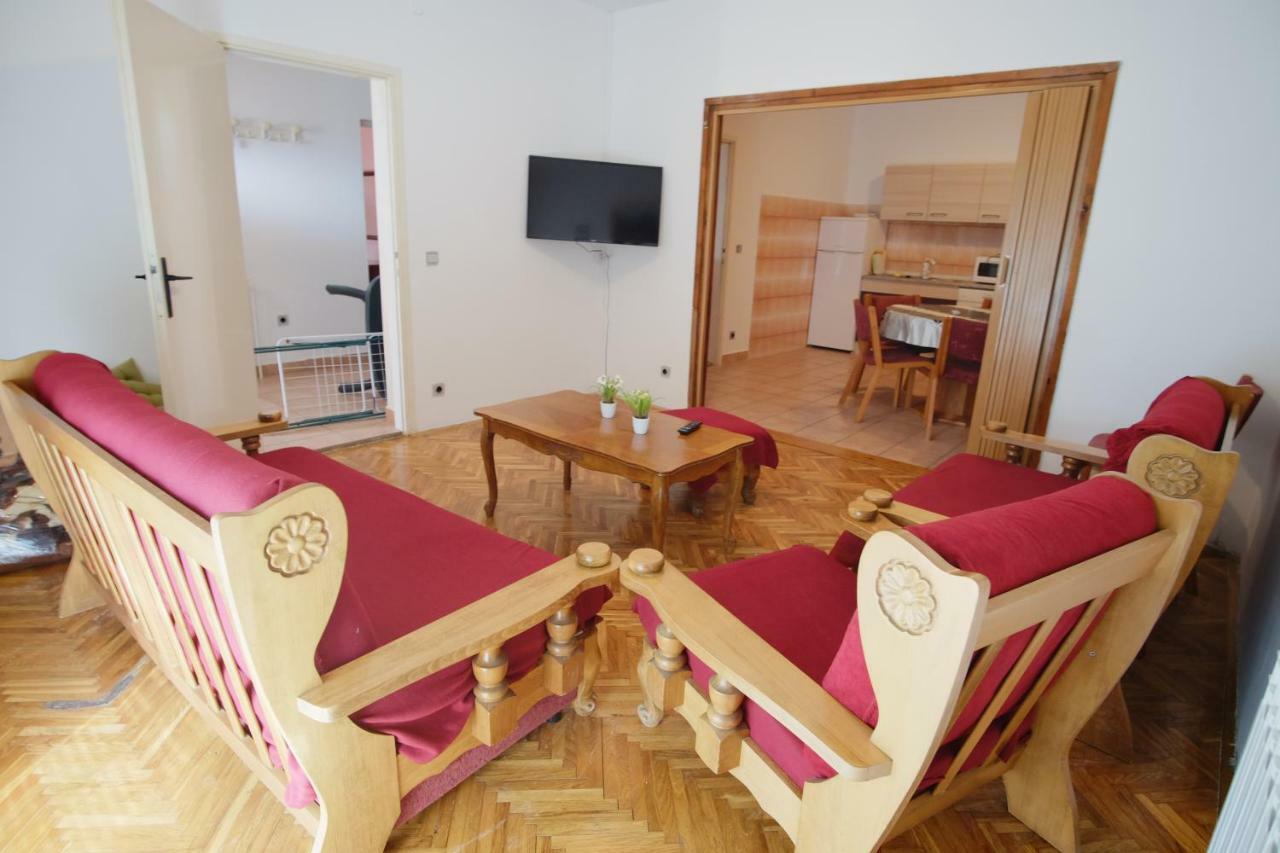 Apartment Gordana 德拉格 外观 照片